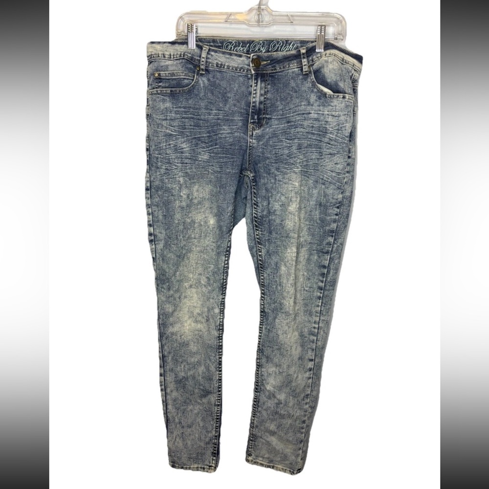Rebel By Right Woman’s Skinny Jeans Plus Size 18